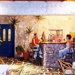 Hotel Ideon 2*