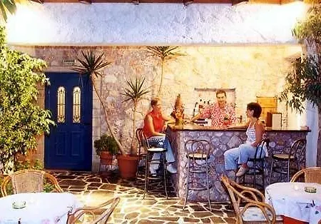 Otel Ideon 2*