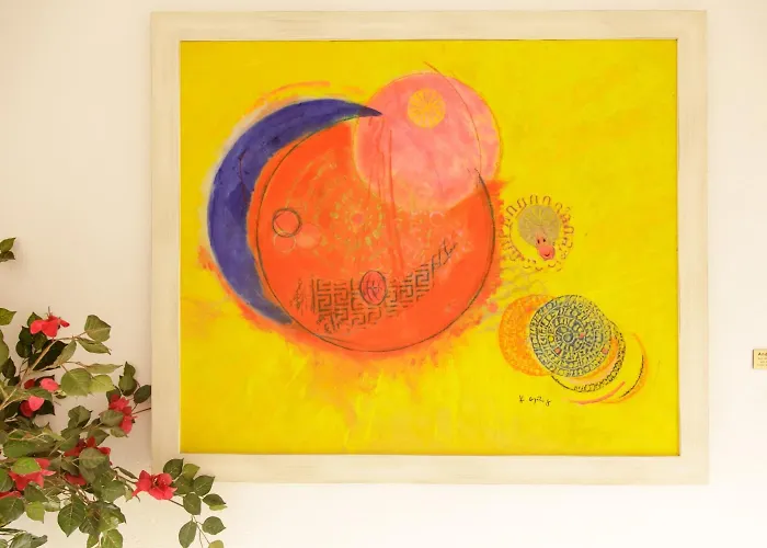 Ideon מלון חאניה