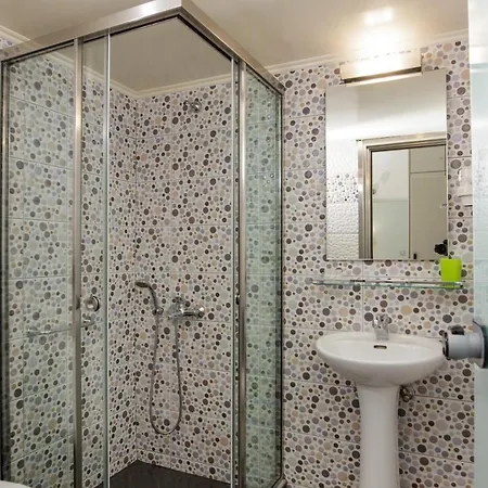 伊迪翁酒店 酒店 2*